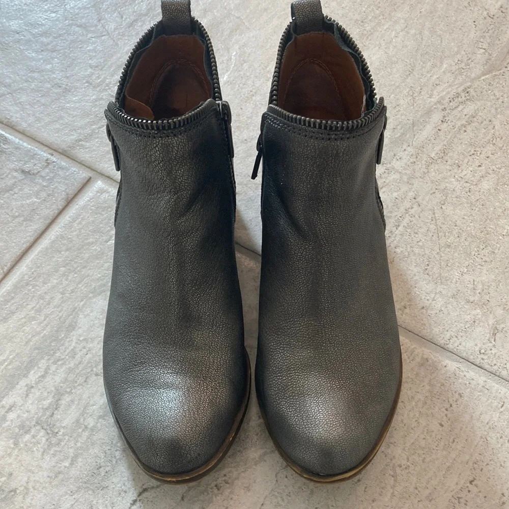Lucky Brand Black Leather Ankle Booties